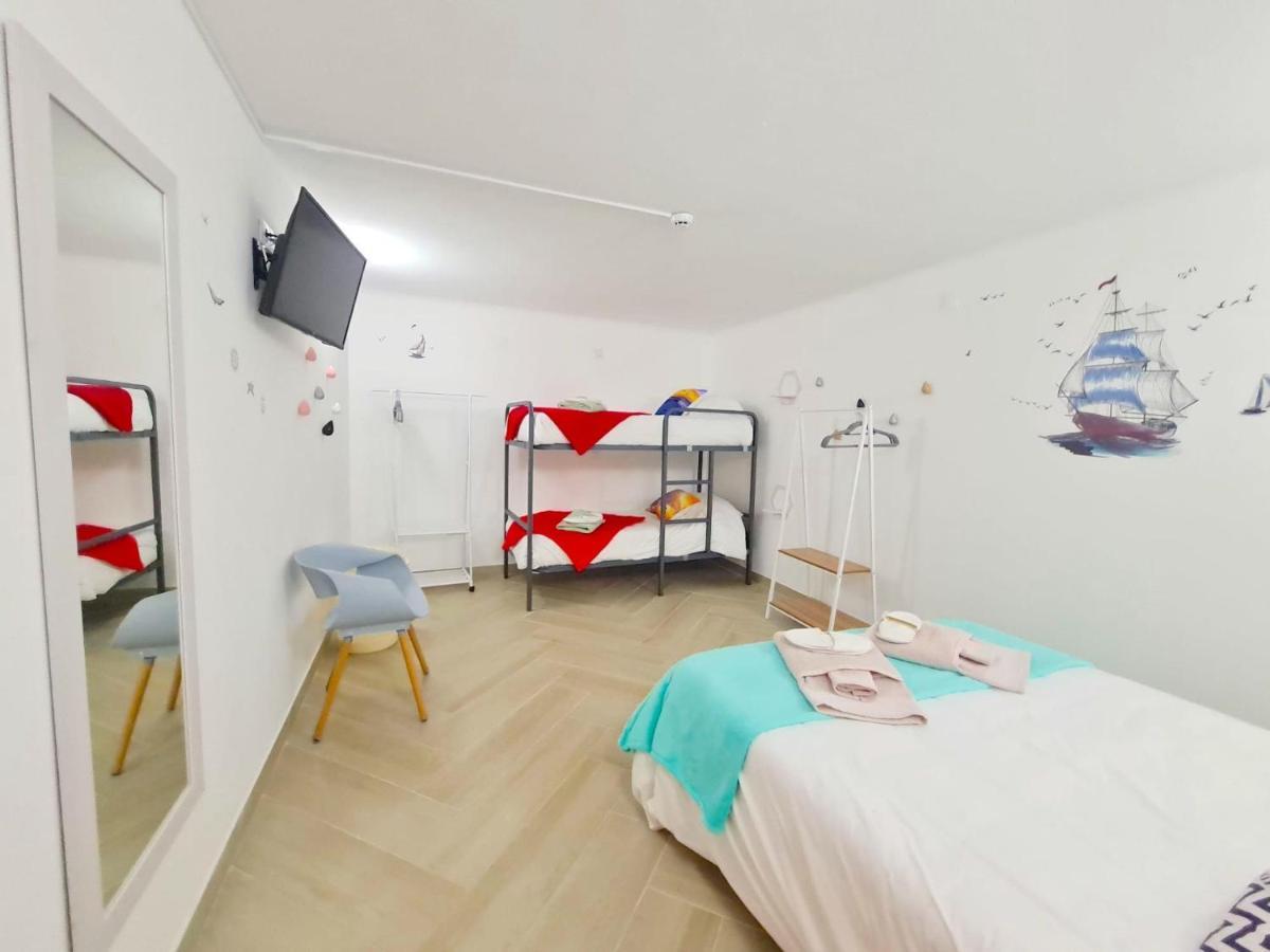 Quartos Para Viajantes, Surfistas, Grupos, Boa Energia Nazare Luaran gambar