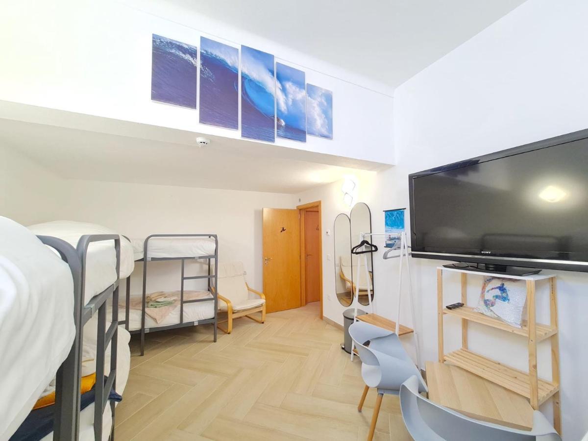 Quartos Para Viajantes, Surfistas, Grupos, Boa Energia Nazare Luaran gambar