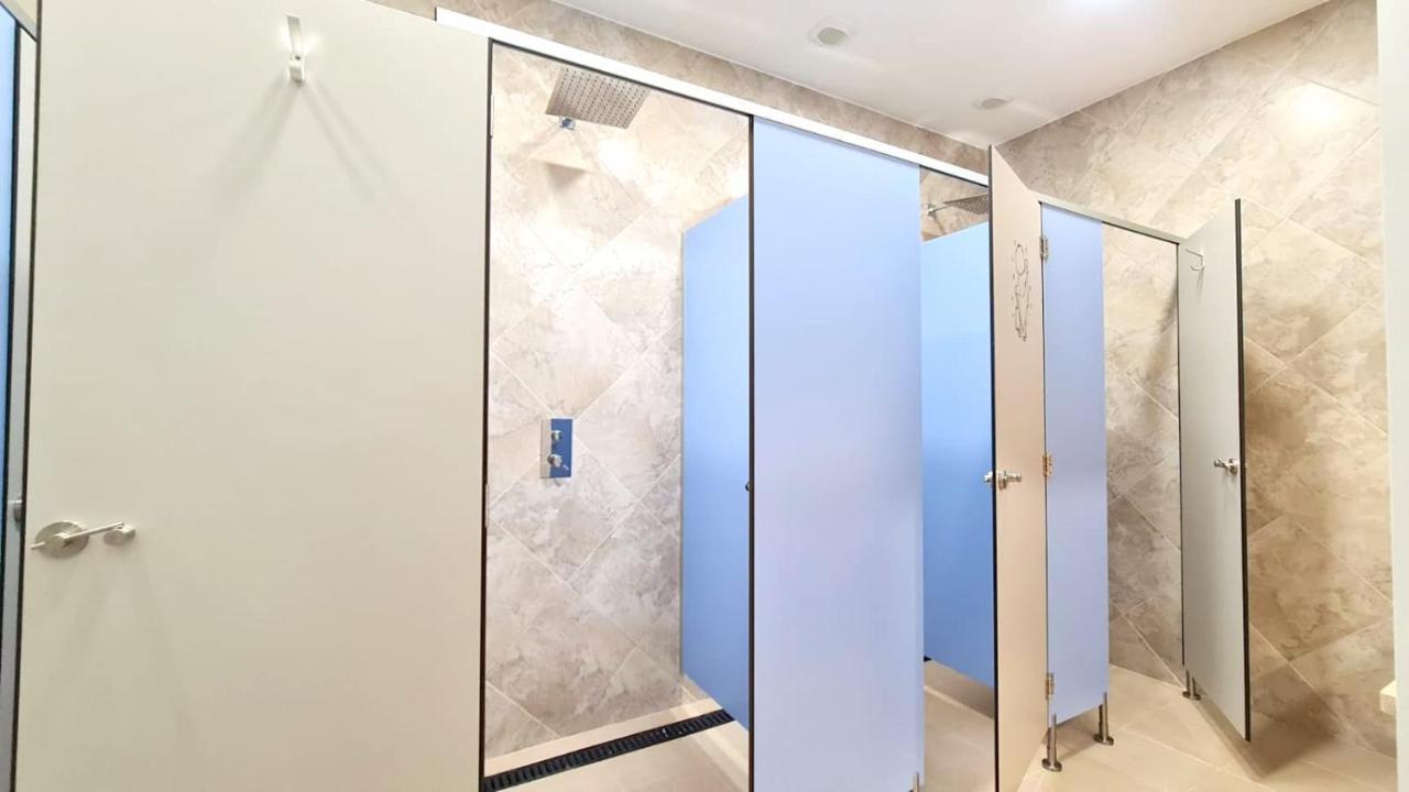Quartos Para Viajantes, Surfistas, Grupos, Boa Energia Nazare Luaran gambar