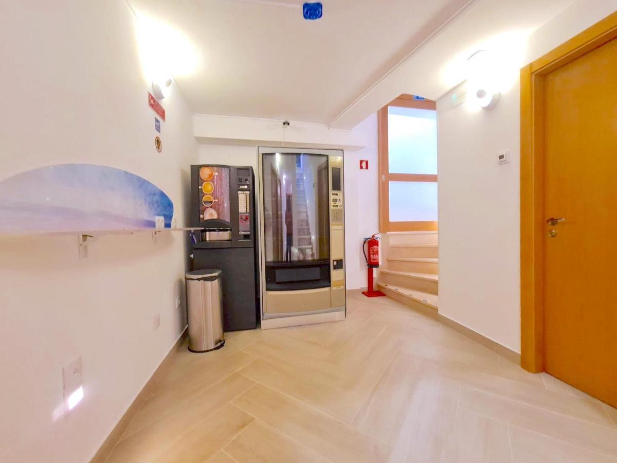 Quartos Para Viajantes, Surfistas, Grupos, Boa Energia Nazare Luaran gambar